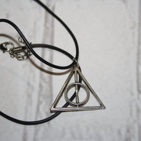Black cord and silver Deathly Hallows necklace 18-20" - Picture 2 of 4